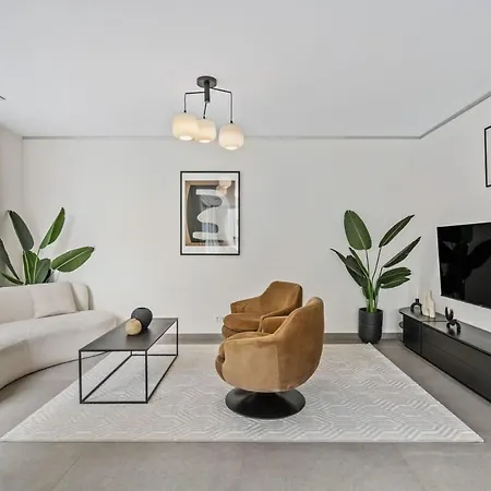 Luxury 2br, Free Parking, Balcony Apartment Luxembourg