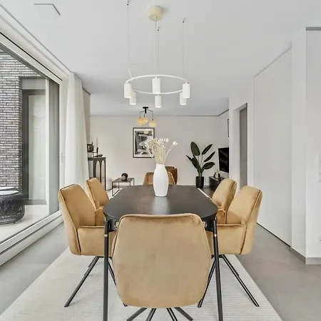 Daire Luxury 2br, Free Parking, Balcony Lüksemburg