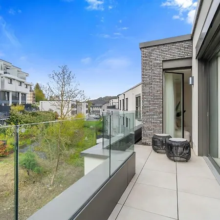 Апартаменты Luxury 2br, Free Parking, Balcony *