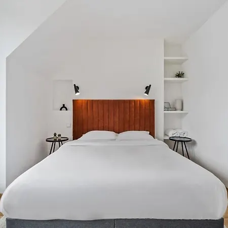 Daire Luxury 2br, Free Parking, Balcony