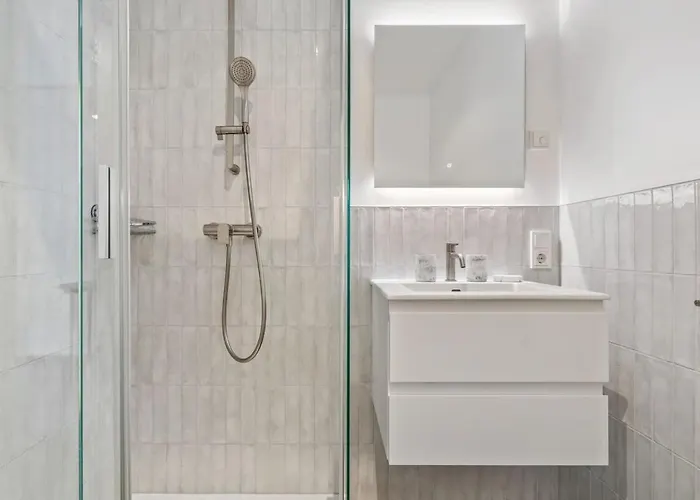 Apartment Luxury 2br, Free Parking, Balcony Luxembourg