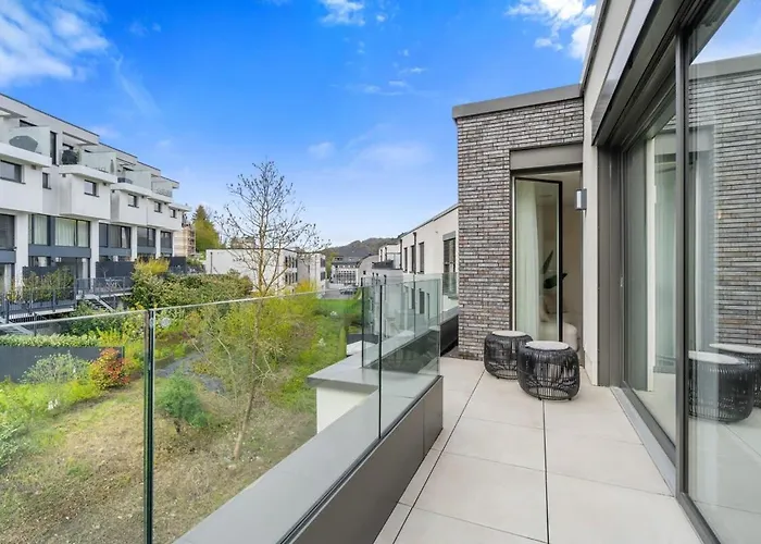 Апартаменты Luxury 2br, Free Parking, Balcony *